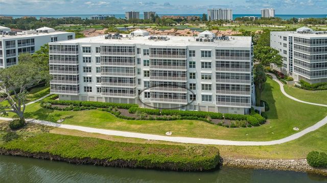 2450 HARBOURSIDE DRIVE 212, Longboat Key, FL 34228
