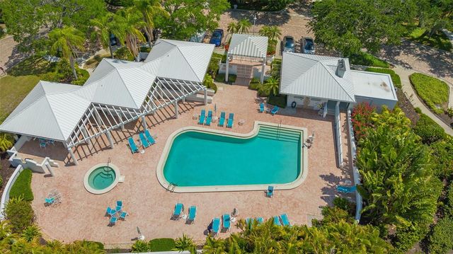 2450 HARBOURSIDE DRIVE 212, Longboat Key, FL 34228