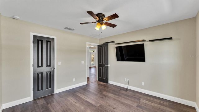 187 BENTLEY OAKS BOULEVARD, Auburndale, FL 33823