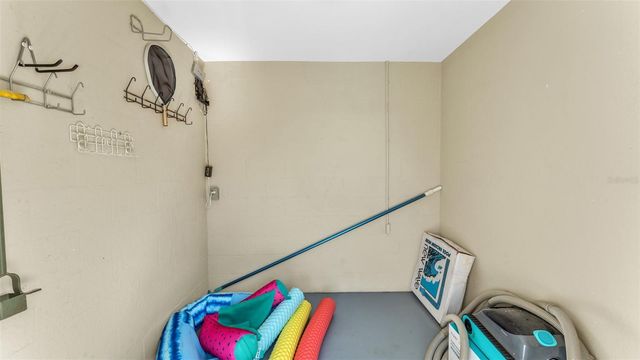 187 BENTLEY OAKS BOULEVARD, Auburndale, FL 33823