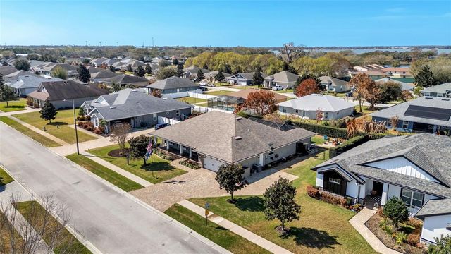 187 BENTLEY OAKS BOULEVARD, Auburndale, FL 33823