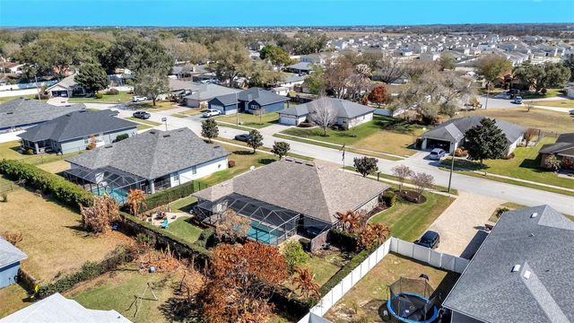 187 BENTLEY OAKS BOULEVARD, Auburndale, FL 33823