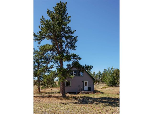 255 Elk Park Rd, Livermore, CO 80536