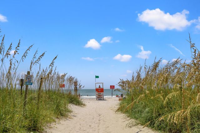 1105 Crooked Hook Rd., North Myrtle Beach, SC 29582