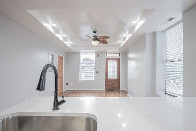 802 Central Avenue 1, Chattanooga, TN 37403