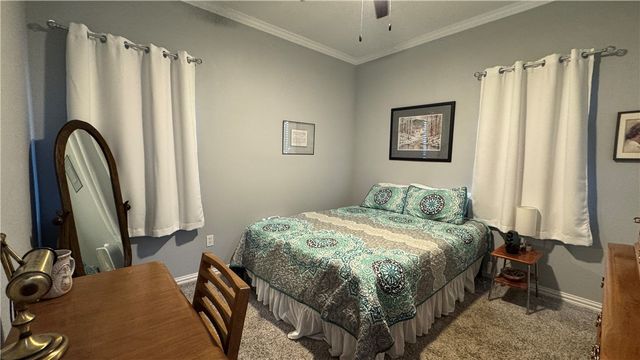 1308 Dawson Street, Hearne, TX 77859