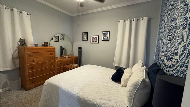 1308 Dawson Street, Hearne, TX 77859