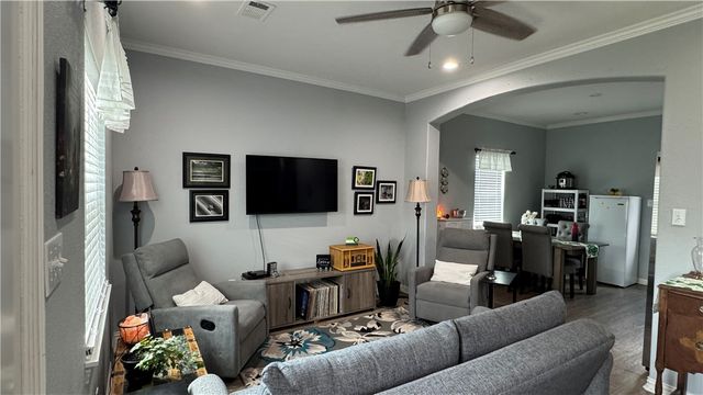 1308 Dawson Street, Hearne, TX 77859