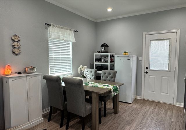 1308 Dawson Street, Hearne, TX 77859