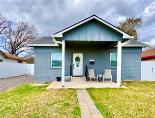 1308 Dawson Street, Hearne, TX 77859