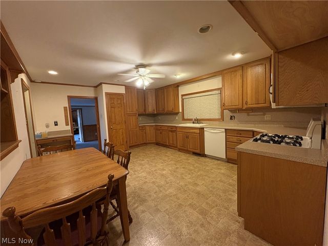 740 Oxford Avenue, Niles, OH 44446