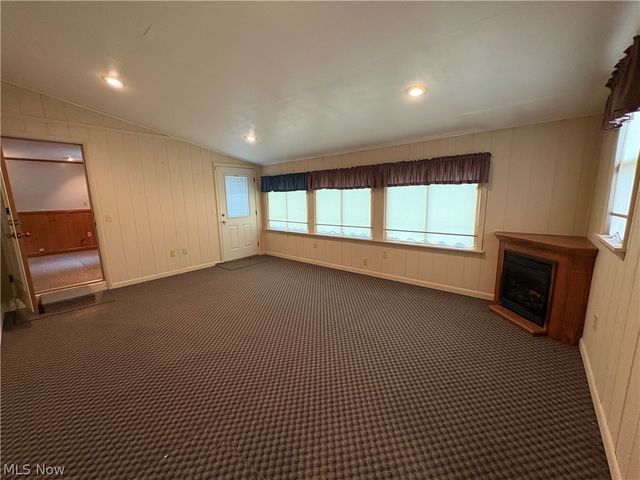 740 Oxford Avenue, Niles, OH 44446