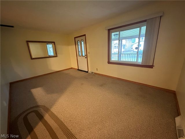 740 Oxford Avenue, Niles, OH 44446