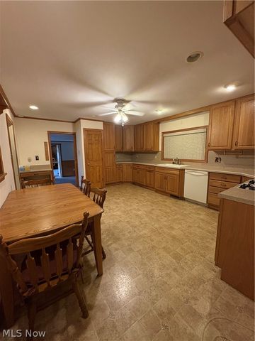 740 Oxford Avenue, Niles, OH 44446