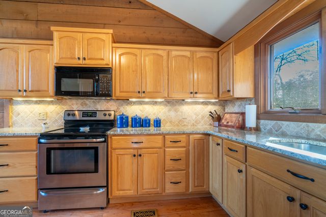 722 Woodbrier, Sautee Nacoochee, GA 30571