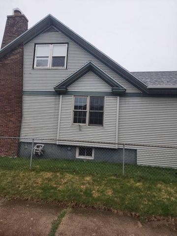 2202 Henry STREET, Sheboygan, WI 53081