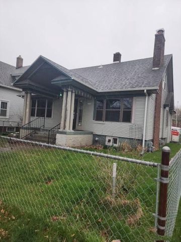 2202 Henry STREET, Sheboygan, WI 53081
