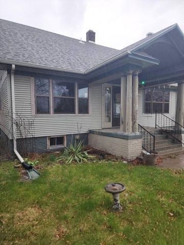 2202 Henry STREET, Sheboygan, WI 53081