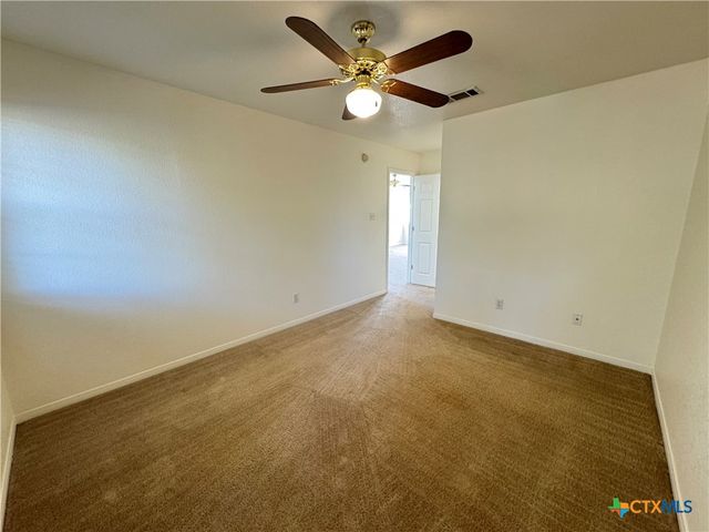 2201 Westcliff Road, Killeen, TX 76543