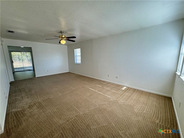 2201 Westcliff Road, Killeen, TX 76543