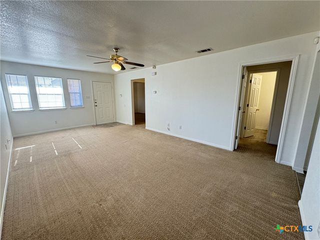 2201 Westcliff Road, Killeen, TX 76543