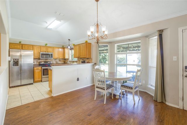 1620 Meadowlark Drive, Cleburne, TX 76033