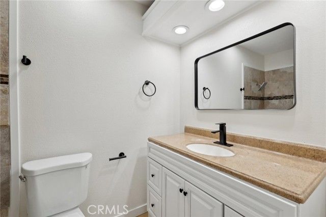 383 N Melrose Drive G, Vista, CA 92083