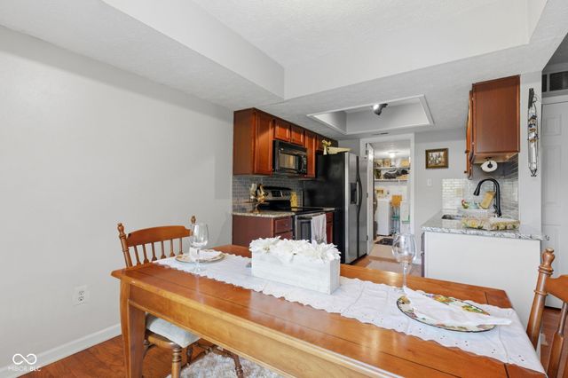 7963 Valley Farms Court, Indianapolis, IN 46214