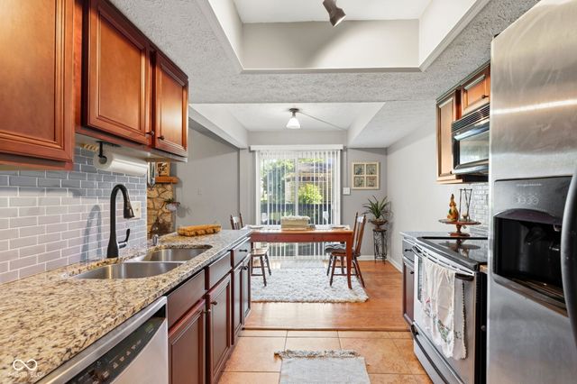 7963 Valley Farms Court, Indianapolis, IN 46214