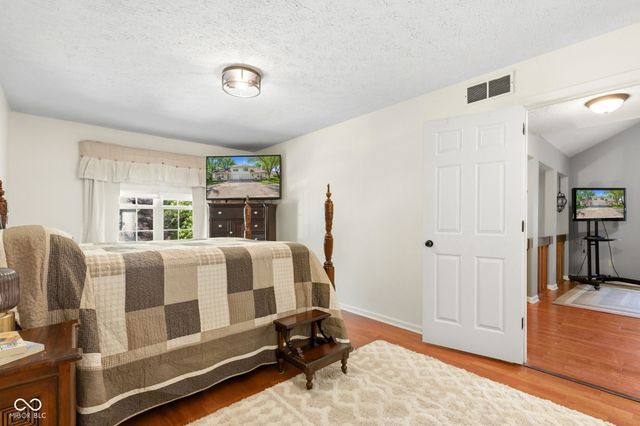 7963 Valley Farms Court, Indianapolis, IN 46214