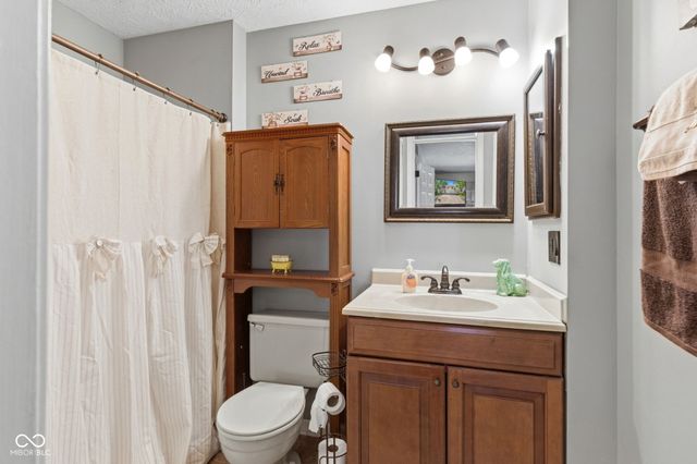 7963 Valley Farms Court, Indianapolis, IN 46214
