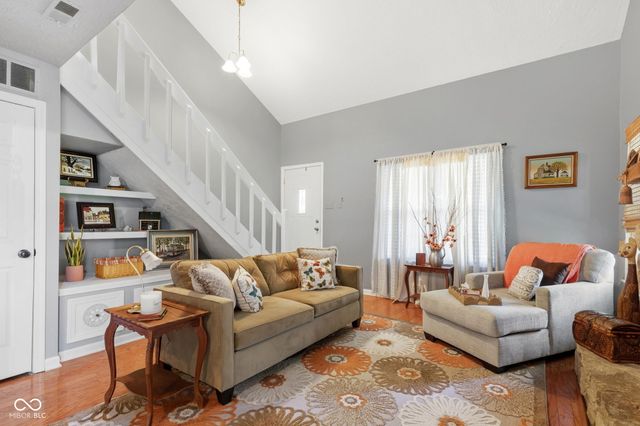 7963 Valley Farms Court, Indianapolis, IN 46214