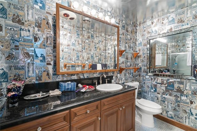 20605 NE 19th Ct, Miami, FL 33179