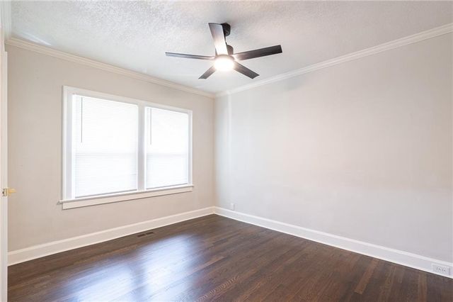 6315 Mcgee Street, Kansas City, MO 64113