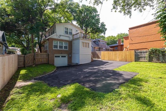 6315 Mcgee Street, Kansas City, MO 64113