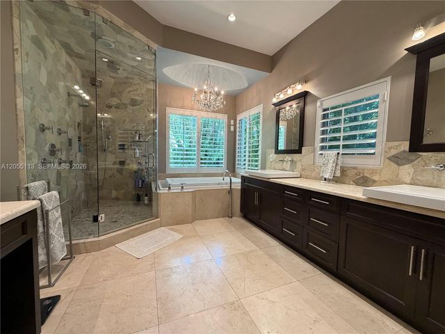 5721 SW 59th Place, South Miami, FL 33143