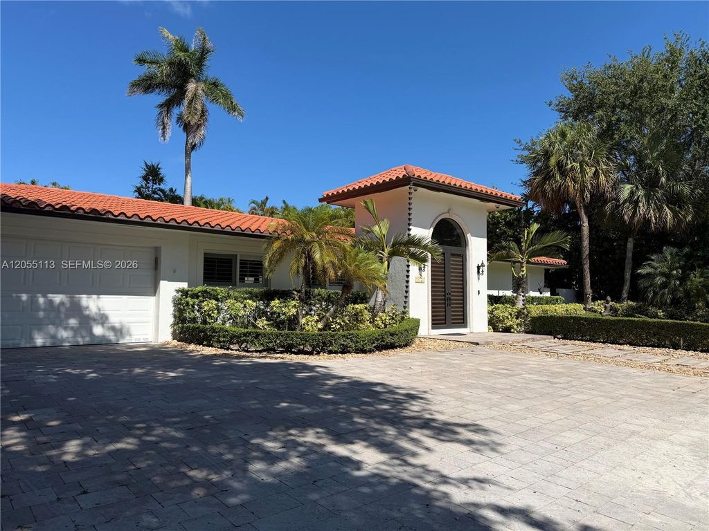 5721 SW 59th Place, South Miami, FL 33143