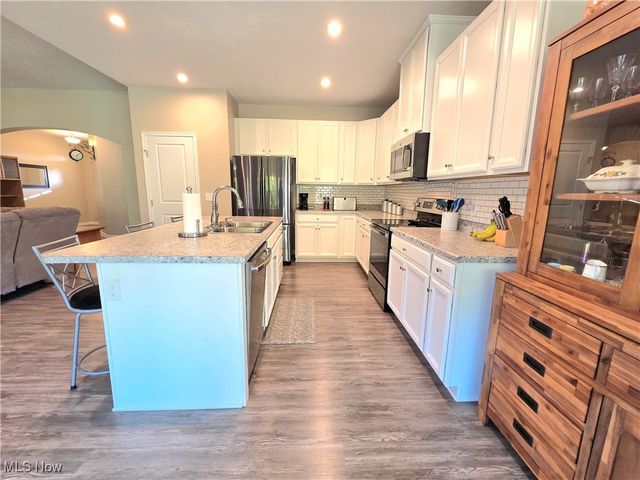 12584 Caribou Court, Columbia Station, OH 44028