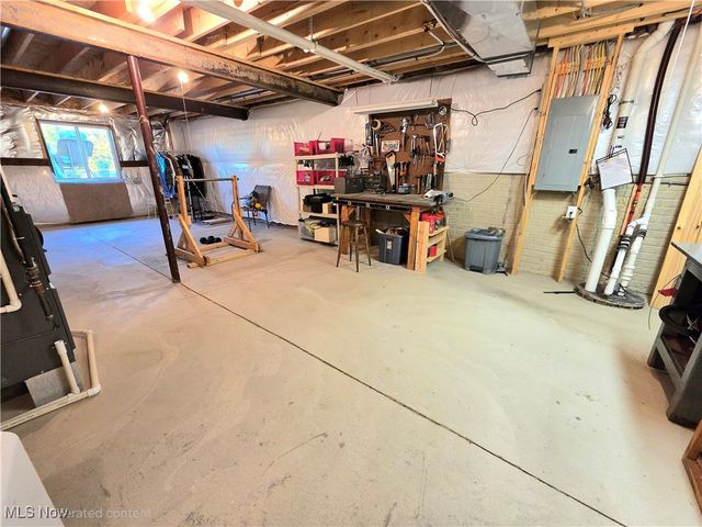 12584 Caribou Court, Columbia Station, OH 44028