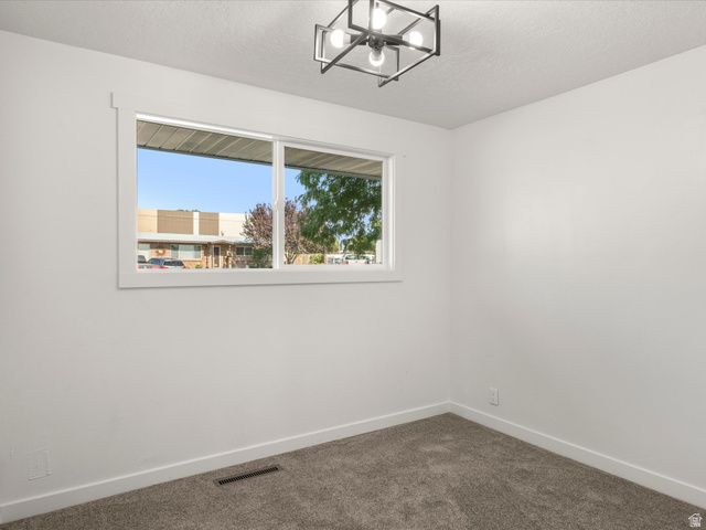 1087 N 125 W, Sunset, UT 84015