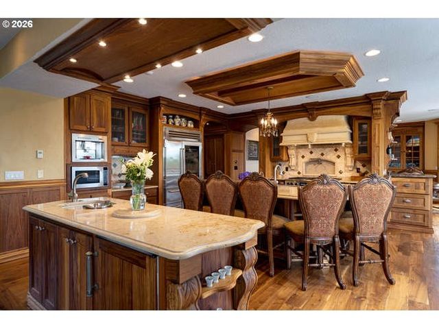 600 Se ARROW CREEK Ln, Gresham, OR 97080