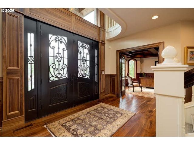 600 Se ARROW CREEK Ln, Gresham, OR 97080