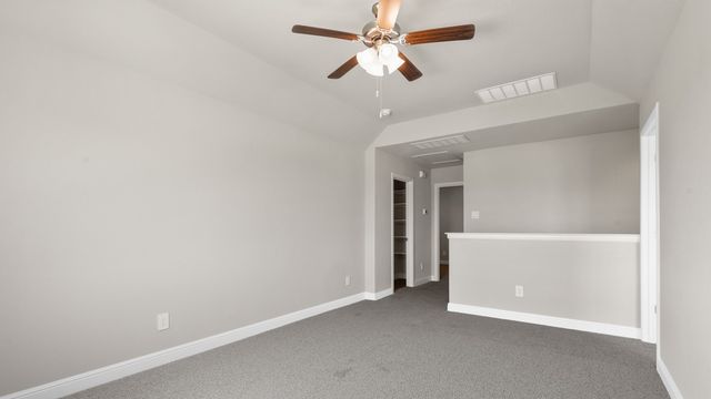 10653 DIAMOND MINES Drive, Fort Worth, TX 76036