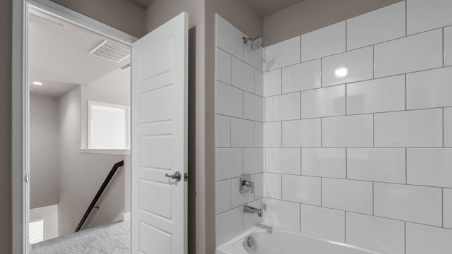 10653 DIAMOND MINES Drive, Fort Worth, TX 76036