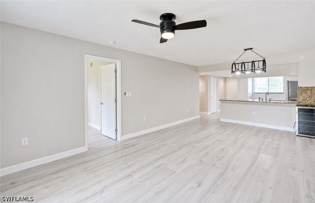 2340 Naples Trace CIR 2, Naples, FL 34109