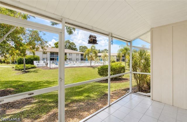 2340 Naples Trace CIR 2, Naples, FL 34109