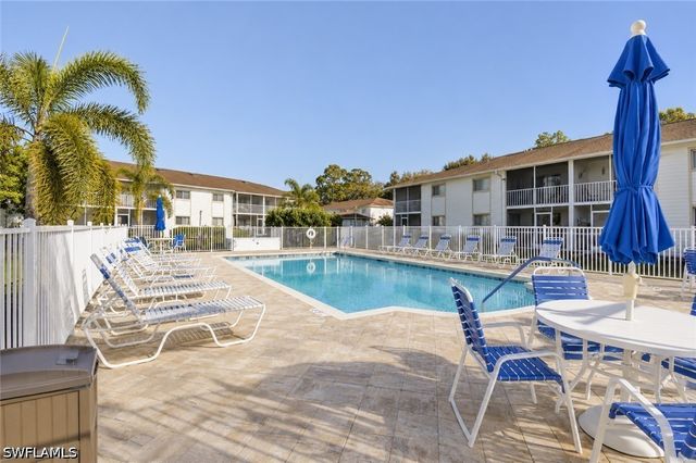 2340 Naples Trace CIR 2, Naples, FL 34109