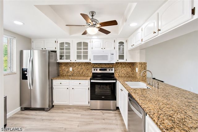 2340 Naples Trace CIR 2, Naples, FL 34109