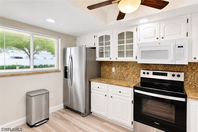 2340 Naples Trace CIR 2, Naples, FL 34109