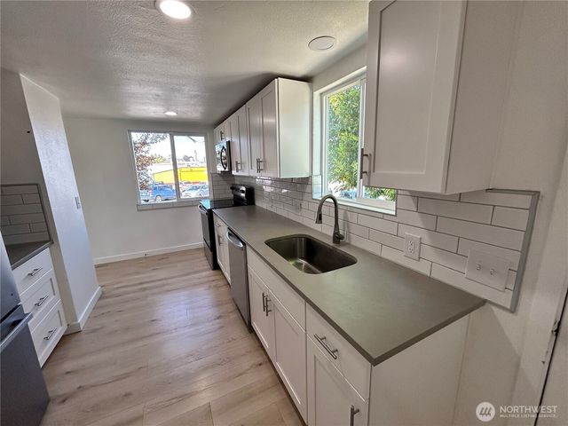 408 Steele Street SE, Olympia, WA 98501